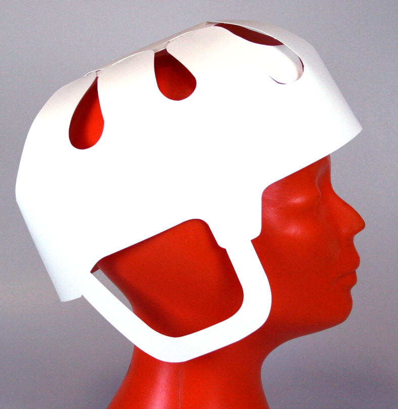 Eishockeyhelm weiß